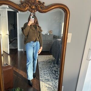 Cowl knit Ruffle Sweater